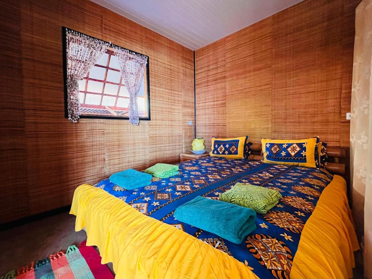 Moorea Temae Bungalow Lory Bord De Mer Bagian luar foto